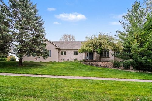 8833 Conifer Ridge Drive Sw, Byron Center, MI, 49315 | Card Image