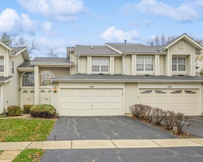 856 Dighton Lane, Townhouse with 2 bedrooms, 1 bathrooms and 2 parking in Schaumburg IL | Image 1