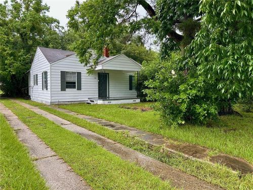 1910 Delta St, Mobile, AL, 36605-2212 | Card Image