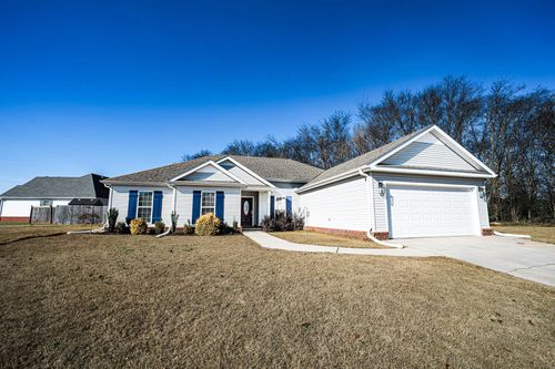 137 Jordan Ln, Tuscumbia, AL, 35674-9257 | Card Image