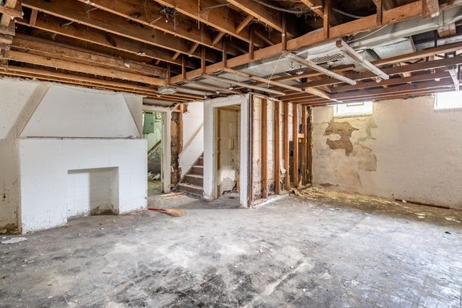 17550 Ohio St, House other with 3 bedrooms, 2 bathrooms and null parking in Detroit MI | Image 24