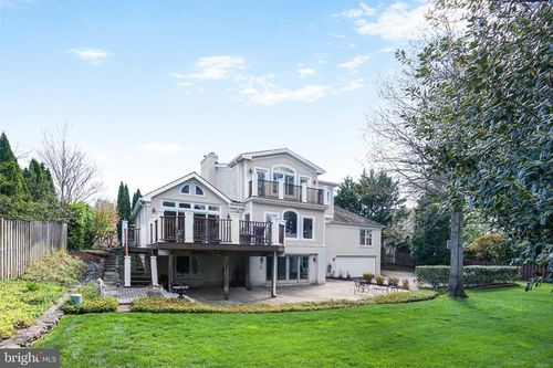 1236 Meyer Ct, MCLEAN, VA, 22101-2318 | Card Image