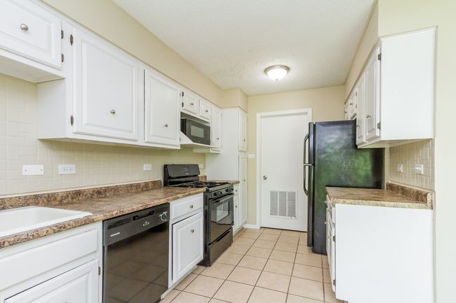 5950 Woodgate Dr, House other with 4 bedrooms, 2 bathrooms and 3 parking in Matteson IL | Image 5