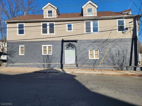 4-93 Hughes St, Maplewood, NJ, 07040-3303 | Card Image