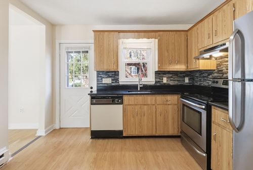3-453 Pond St, Braintree, MA, 02184 | Card Image