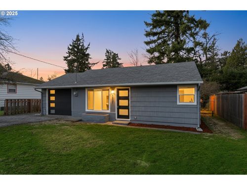 8531 Se 88th Ave, Portland, OR, 97266-6534 | Card Image