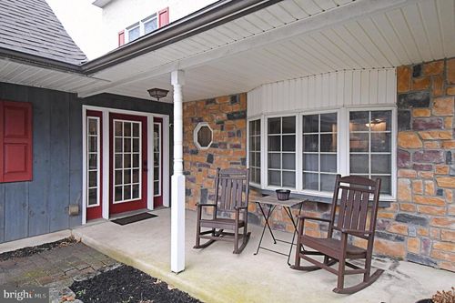 2620 Hillcrest Ave, EAST NORRITON, PA, 19401-1765 | Card Image