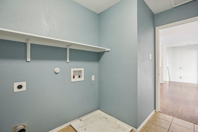 13413 Lismore Ln, House other with 4 bedrooms, 3 bathrooms and 4 parking in Pflugerville TX | Image 26