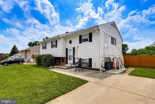 218 Timber Grove Rd, REISTERSTOWN, MD, 21136-3723 | Card Image