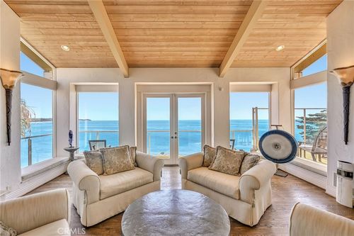 31532 Victoria Point Rd, Malibu, CA, 90265-2638 | Card Image