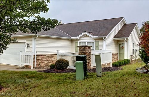 5500 Peachtree Ln S, Parma, OH, 44134-6974 | Card Image