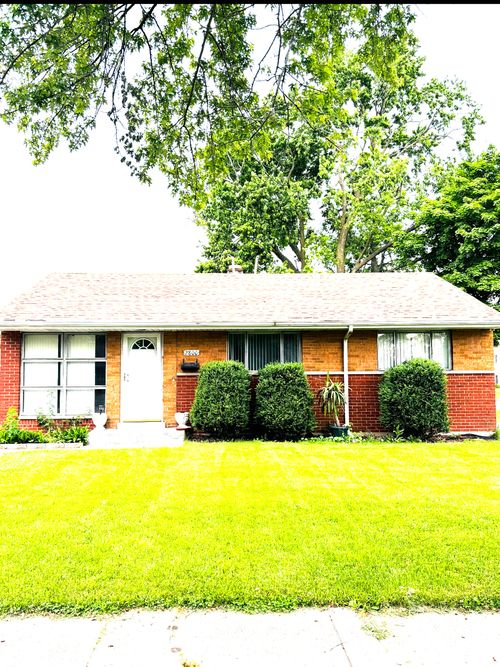 2800 S 10th Ave, Broadview, IL, 60155-4828 | Card Image