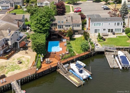 2883 Judith Dr, Bellmore, NY, 11710-5308 | Card Image