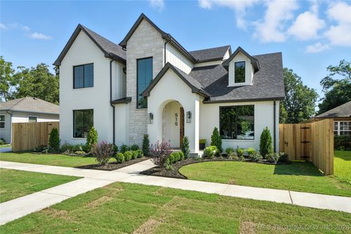 515 El Paso St, Broken Arrow, OK, 74012-4044 | Card Image