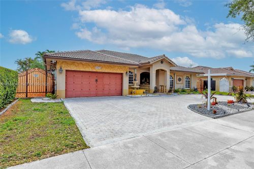 16037 Nw 77th Pl, Miami Lakes, FL, 33016 | Card Image