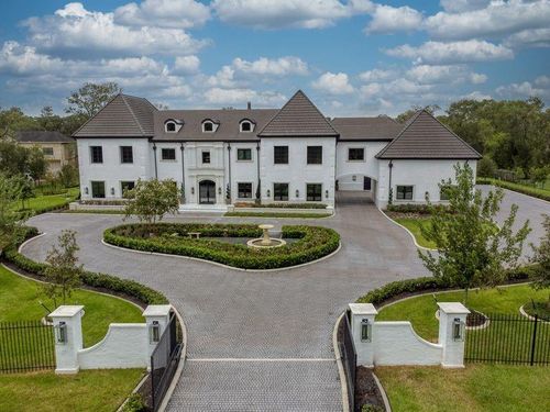 8146 Thompson Lake Dr, Missouri City, TX, 77459-7523 | Card Image