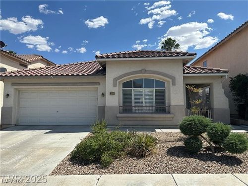 8337 Ruby Heights Ave, Las Vegas, NV, 89117-9103 | Card Image