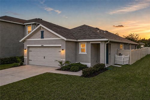 32844 Brooks Hawk Ln, WESLEY CHAPEL, FL, 33543-7263 | Card Image