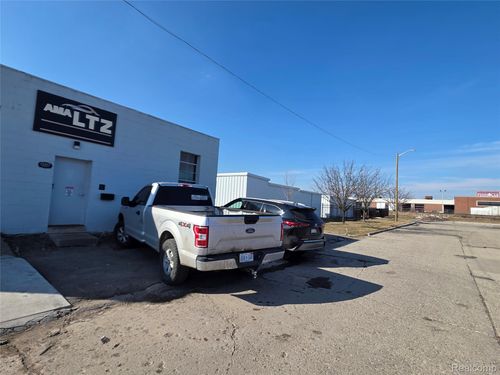 12317 Woodbine St, Redford, MI, 48239 | Card Image