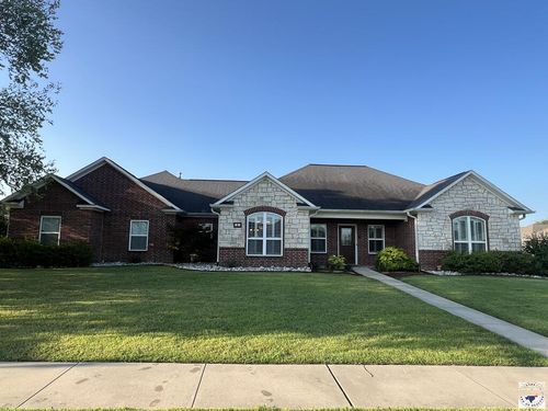 2 King Ranch Rd, Texarkana, TX, 75503-9621 | Card Image