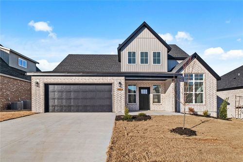 7002 Sw High Meadow Blvd, Bentonville, AR, 72713-8079 | Card Image
