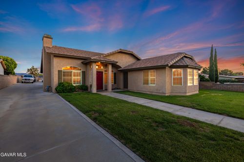 3218 W Avenue L6, Lancaster, CA, 93536-4143 | Card Image