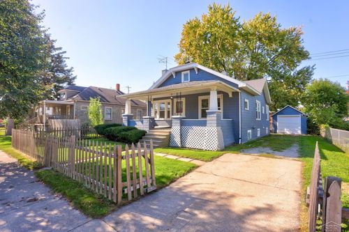 618 Stanton St, Bay City, MI, 48708-7874 | Card Image