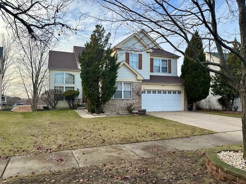 671 Wintergreen Cir, Naperville, IL, 60540-9202 | Card Image