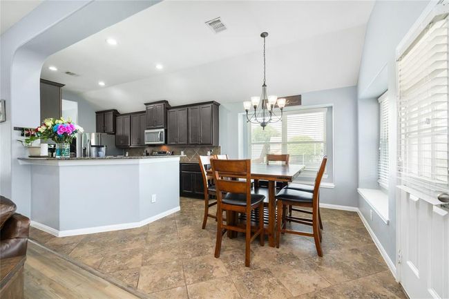 923 Lake View Dr, House other with 4 bedrooms, 2 bathrooms and 2 parking in Montgomery TX | Image 10