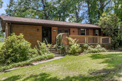 1534 Mcilvaine Dr, Maryville, TN, 37803-6228 | Card Image