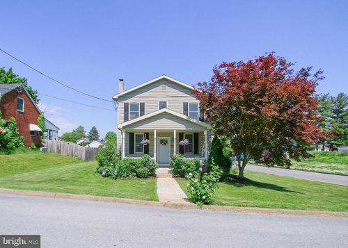 300 3rd St, East Pennsboro, PA, 17025-3122 | Card Image