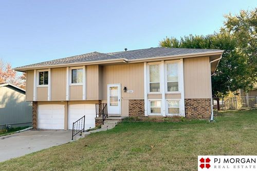 12205 Erskine Circle, Omaha, NE, 68164 | Card Image