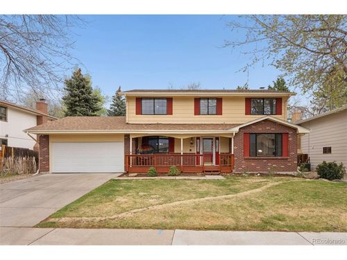 8015 W Calhoun Pl, Littleton, CO, 80123-3520 | Card Image