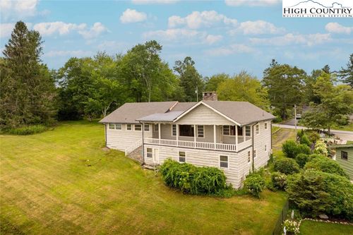 192 Norwood Cir, Blowing Rock, NC, 28605-9793 | Card Image