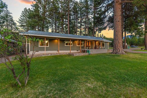 30919 Natasha Way, Klamath Falls, OR, 97601-8510 | Card Image
