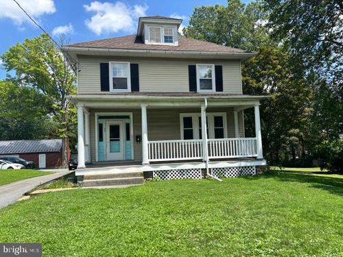 43 S Duke St, MILLERSVILLE, PA, 17551-1901 | Card Image