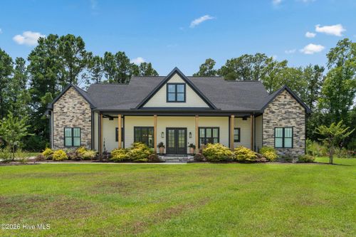 9442 Old Salem Way Nw, Calabash, NC, 28467-6100 | Card Image