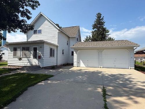 307 E Main St, Caledonia, MN, 55921-1323 | Card Image