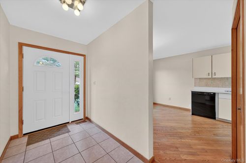 63 Wild Birch Farms, Cortlandt Mnr, NY, 10567-1448 | Card Image