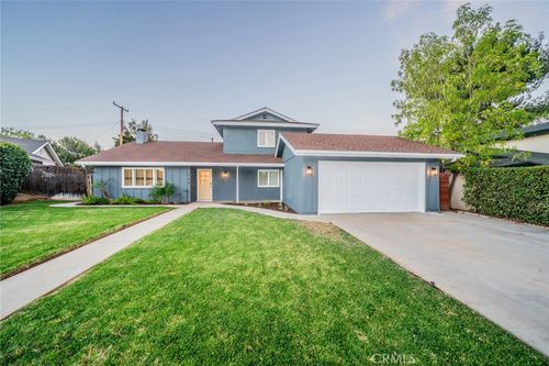 726 Robinhood Ln, Redlands, CA, 92373-5738 | Card Image