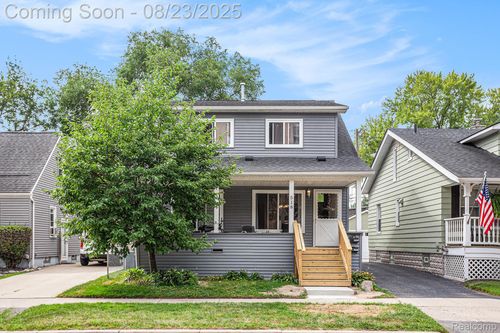 518 E Troy St, Ferndale, MI, 48220-2829 | Card Image