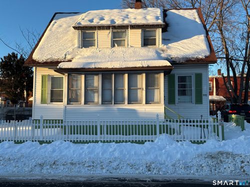 42 Bliss St, Hartford, CT, 06114-2601 | Card Image