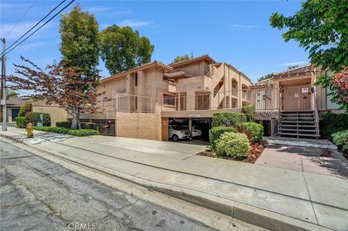 unit-2-4121 Hathaway Ave, Long Beach, CA, 90815-5129 | Card Image