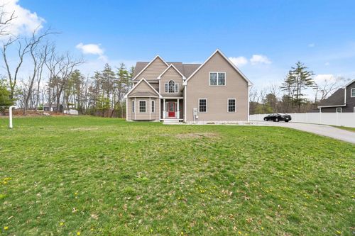 44 Sheffield St, Windham, NH, 03087-1692 | Card Image