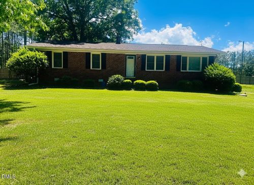 8936 Dukes Lake Rd, Zebulon, NC, 27597-9196 | Card Image