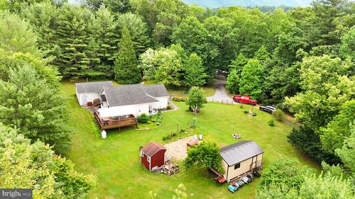 343 Mill Farm Trl, BERKELEY SPRINGS, WV, 25411-6407 | Card Image