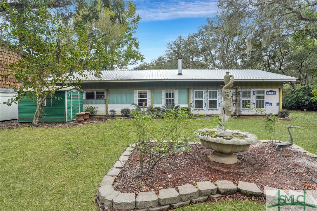Shad Rd, Bloomingdale, GA 31302