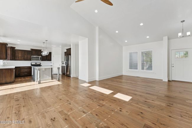 415 E 360, House other with 6 bedrooms, 4 bathrooms and null parking in Midway UT | Image 10