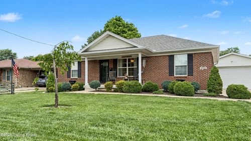 6215 Bay Pine Dr, Louisville, KY, 40219-4620 | Card Image