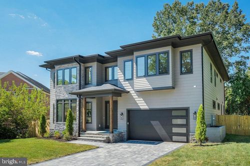 5225 Little Falls Rd, ARLINGTON, VA, 22207-1519 | Card Image